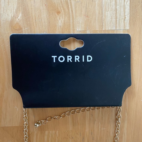 Torrid Flower Necklace - Picture 3 of 4